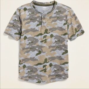 Camo tee